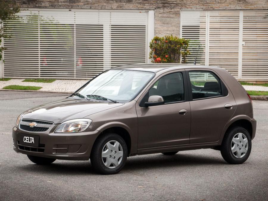 Chevrolet Celta 5-Door 2013 года  (фото 9 из 11)